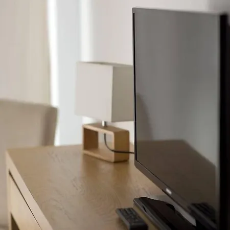 Le Versailles Hotel 3*