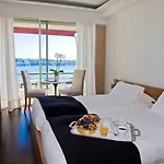 Hotel Le Versailles Villefranche-sur-Mer