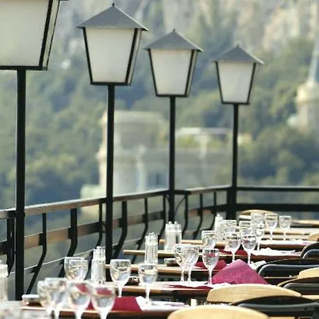 Le Versailles Hotel Villefranche-sur-Mer