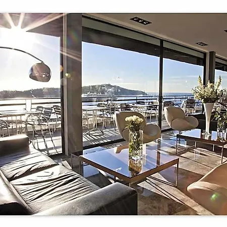 Le Versailles 3* Villefranche-sur-Mer